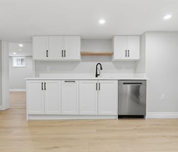 For Lease - 711 Central Park Boulevard Unit# Lower, Oshawa, Ontario - Photo 1