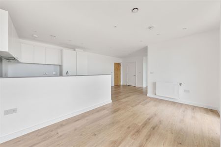 Knights Road , E16 2TZ - Photo 5