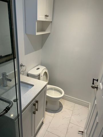 For Lease - 727 Caboto Trail, Markham, Ontario - Photo 2