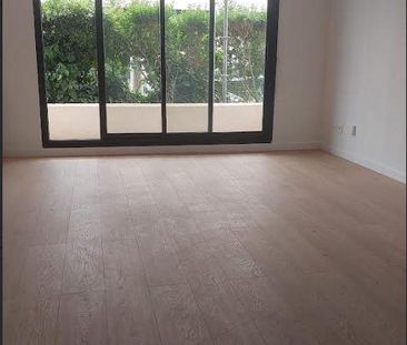 Location Appartement 2 pièces 47m² BORDEAUX 33200 - Photo 2