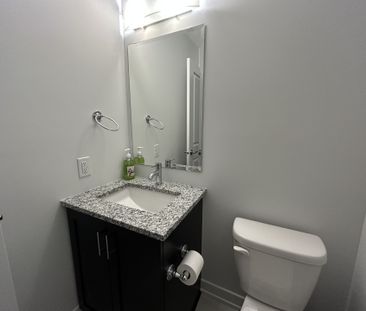 For Lease - 383 Mango Street, Blossom Park - Airport and Area, Ontario - Photo 5