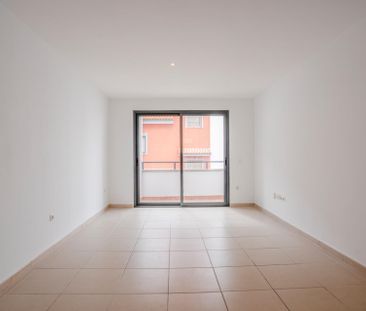 Acogedor adosado en María Jiménez, Santa Cruz de Tenerife – 0067-04674 - Photo 3