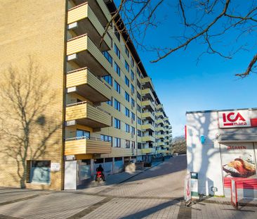 Nöbbelövs torg 25, Nöbbelöv - Photo 1