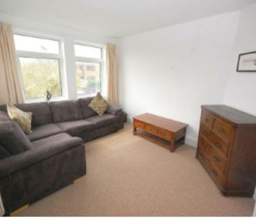 Fantastic bright, peaceful, private maisonette with generous garden in a great Hitchin location. - Photo 4