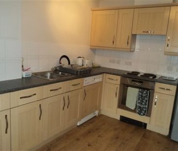 Two bedroom apartment Pownall Road - Photo 1