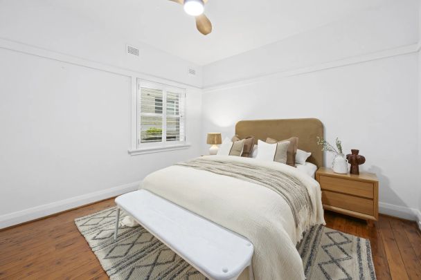 Private lifestyle apartment in central setting - Photo 1