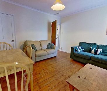 4 bedroom semi-detached house to rent - Photo 1
