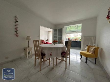 Appartement à louer 4 pièces 82.91m² - Photo 3