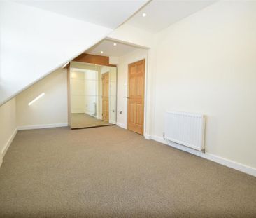3 bedroom penthouse to rent - Photo 4