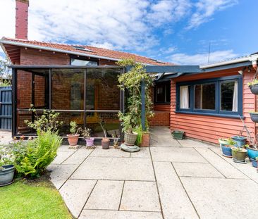 Stunning property in Saint Clair - Photo 5