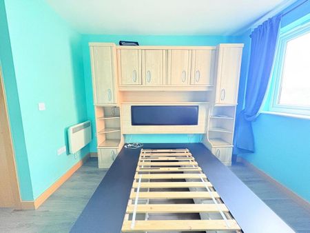 2 bedroom apartment to rent - Photo 5