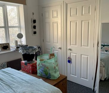 3 Bed Semi-Detached House, Glenburnie Road, SW17 - Photo 3