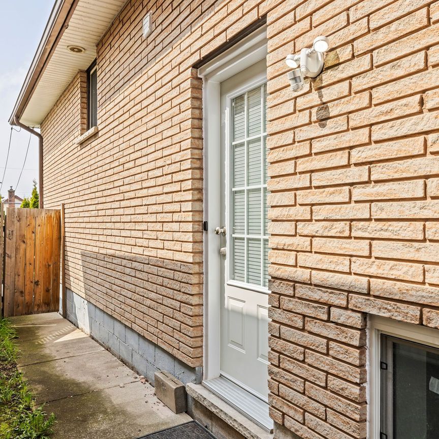 For Lease - 79 Delena Avenue Unit# Lower, Hamilton, Ontario - Photo 1