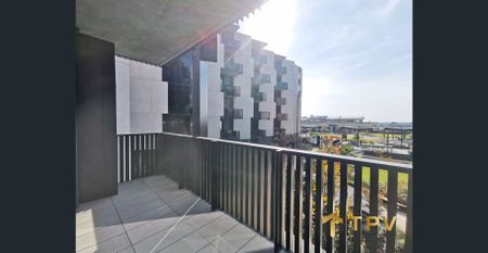 Modern North Facing Apartment in Burwood East - Photo 5