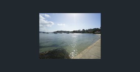 In the Heart of Double Bay you will find this well positioned 2 bedroom plus study/sunroom. - Photo 3