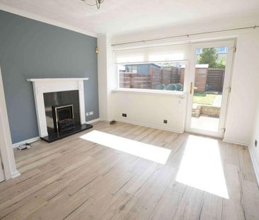 2 bedroom terraced house to rent - Photo 1