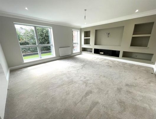 4 Bedroom Terraced To Let - Photo 1