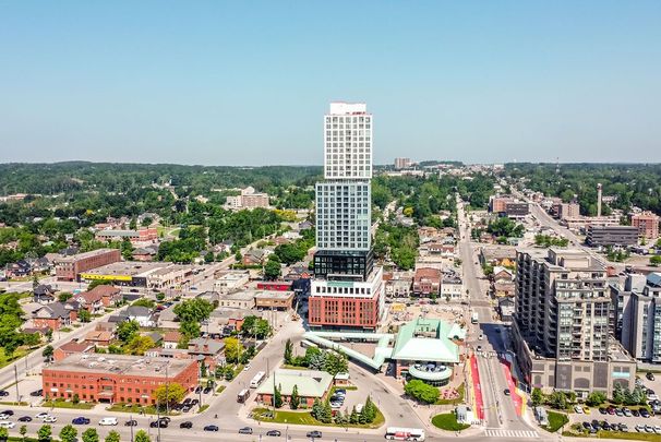 For Lease - 39 Mary Street Unit# 812, Barrie, Ontario - Photo 1