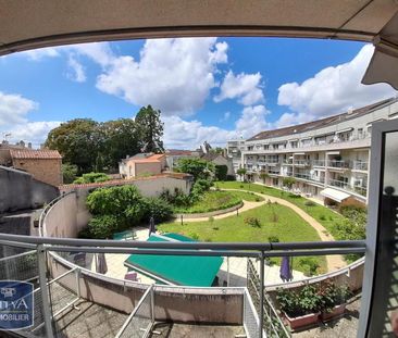 Location Appartement 1 pièce 29m² POITIERS 86000 - Photo 4