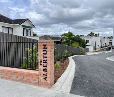 Unit 116, 124 Taylors Road, Mount Albert, Auckland - Photo 1