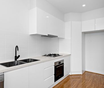 2/66 Herbert Street, - Photo 3