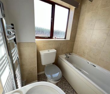 2 bedroom semi-detached house to rent - Photo 1