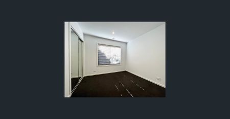 Stunning Family Home - Photo 4