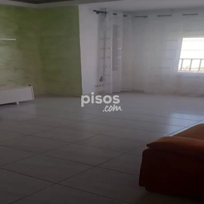 Piso en alquiler en Nucli Urbà - Photo 1