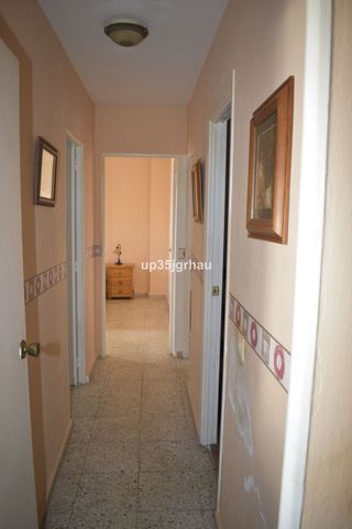 Ground Floor Apartment in Estepona - Photo 4