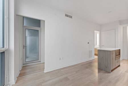 For Lease - 1 Yorkville Avenue Unit# 3903, Toronto, Ontario - Photo 2