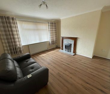 2 bedroom detached bungalow to rent - Photo 1