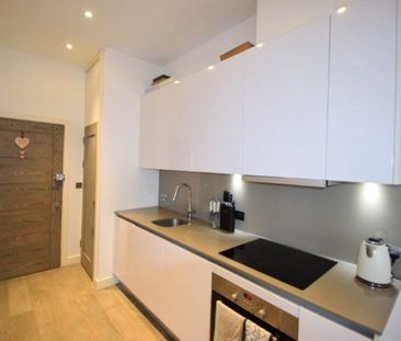 Wellington Street, Slough,SL1 - Photo 6