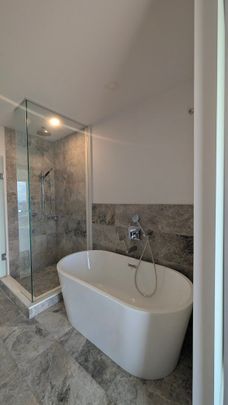 For Lease - 488 University Avenue Unit# 4616, Toronto, Ontario - Photo 1