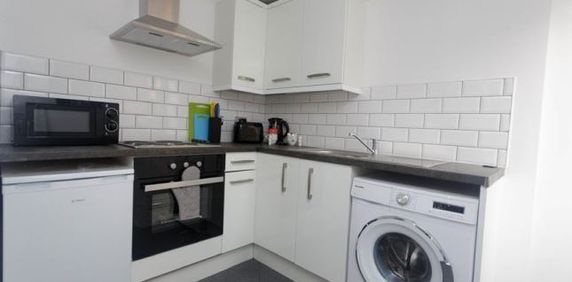 Bayswater Place - Photo 2