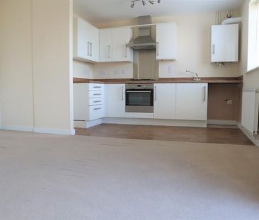 2 bedroom flat to rent - Photo 6