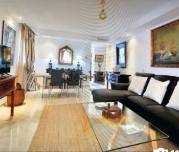 Alquiler de piso en Calle Auriga - Photo 1