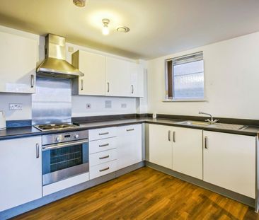 1 Bed Flat, Dunedin Court, CR0 - Photo 4