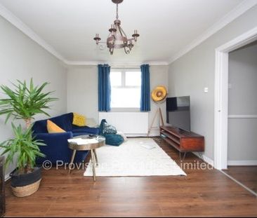 2 Bedroom Flat Foxhill Court Weetwood - Photo 6