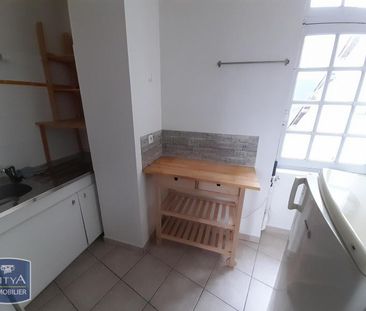 Location Appartement 1 pièce 26m² BLOIS 41000 - Photo 2