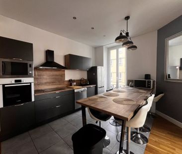 Location Appartement 4 pièces 84m² NICE 06000 - Photo 6