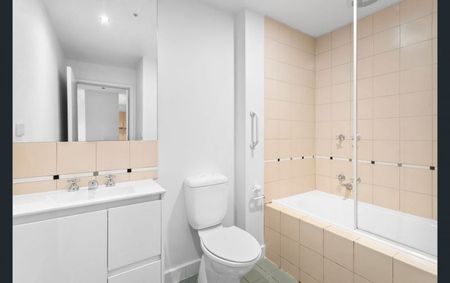 Stylish apartment in the heart of Melbourne - Photo 5