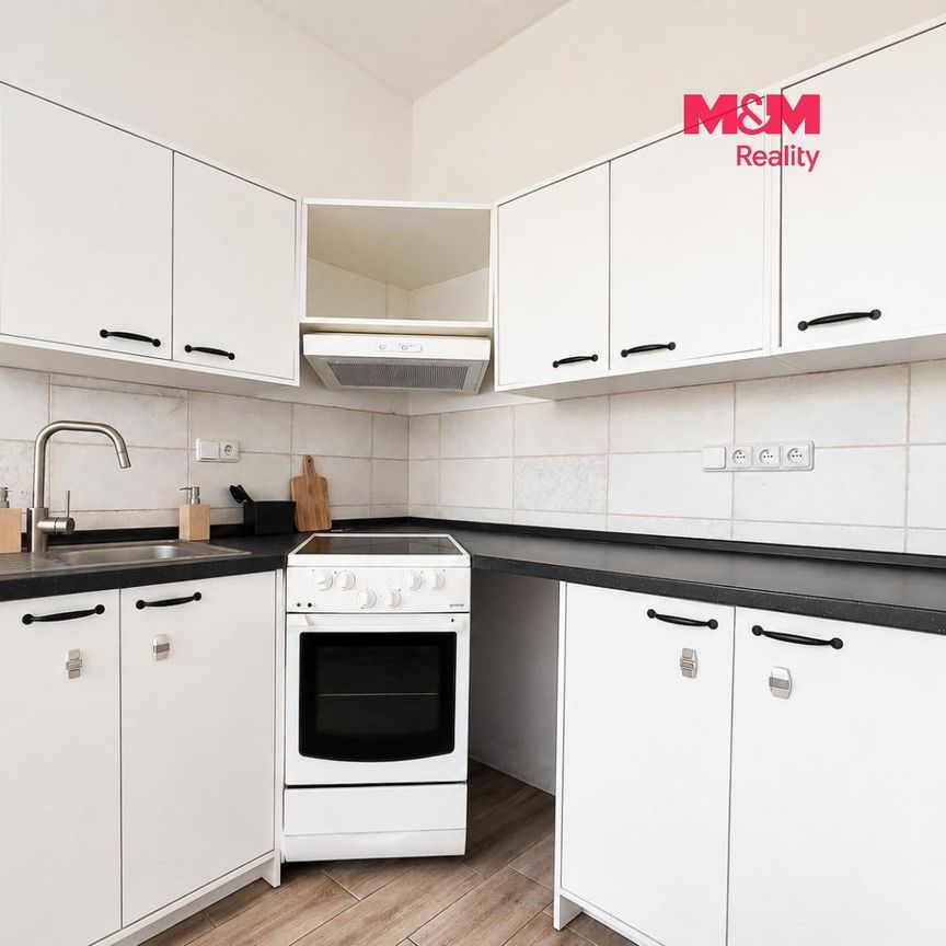 Pronájem bytu 2+1 55 m², Maxe Švabinského 110, Brandýs nad Labem-Stará Boleslav Stará Boleslav - Photo 1