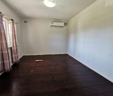 Spacious 3 bedroom house! - Photo 4