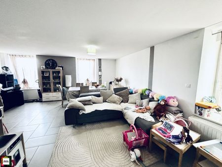 Location Appartement 4 pièces 81m² HAUCOURT MOULAINE 54860 - Photo 2