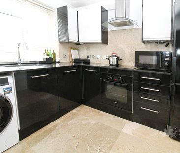 Addiscombe Road, Croydon, CR0 5PD - Photo 6