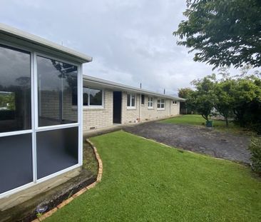 Spacious Cedar - Photo 3