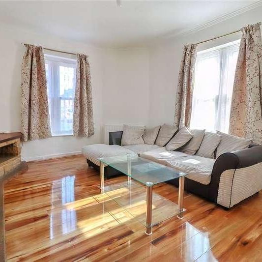 Stuart Place, Oldfield Park, Bath, BA2 - Photo 1