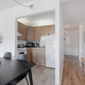 Loft entièrement meublé à louer Sainte-Foy / Sillery décembre 2025 - Photo 2