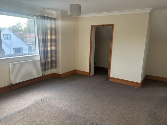 4 bedroom detached house to rent - Photo 1