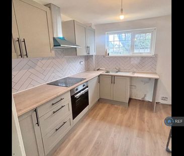 2 bedroom detached house to rent - Photo 2